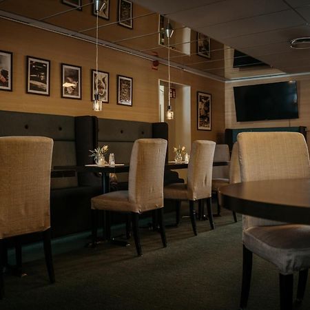 Hotell Entre Norr Umea Bagian luar foto