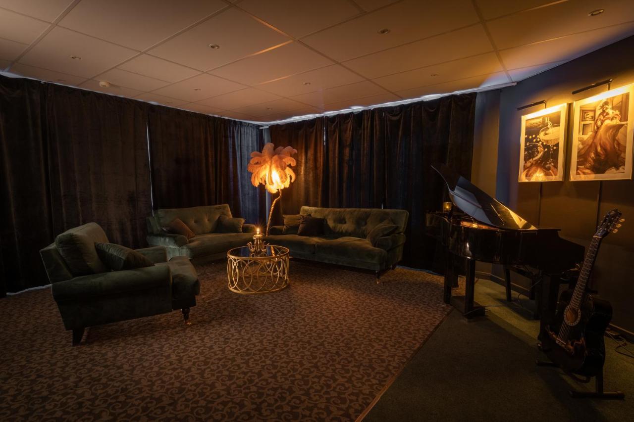 Hotell Entre Norr Umea Bagian luar foto