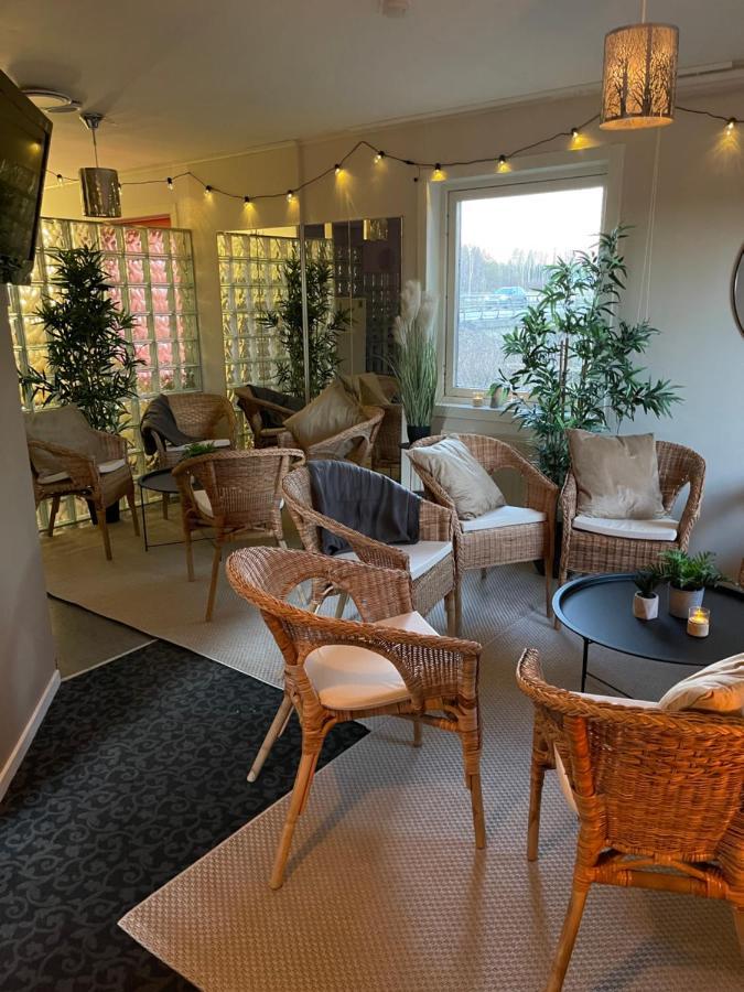 Hotell Entre Norr Umea Bagian luar foto